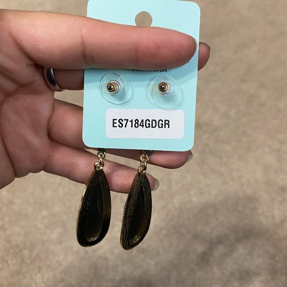 Ella Tear Drop Earrings - Picture 3 of 3